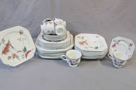 Free delivery and returns on ebay plus items for plus members. Mikasa Silk Flowers Dinnerware Including Setting For Six Of Dinner And Lunch Plates Soup Bowls Cup