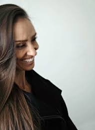 Alison Steed's Instagram, Twitter & Facebook