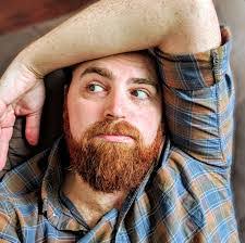 Evan Holm's Instagram, Twitter & Facebook