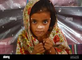 Villaggio tenda per rifugiati immagini e fotografie stock ad alta  risoluzione