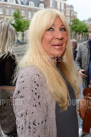 37,397 likes · 2,049 talking about this. Mary Borsato Dsc0920 Jpg Dutch Press Photo Agency