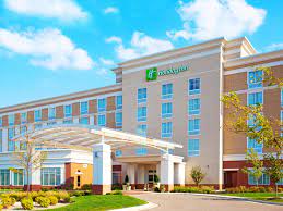 Currently our pool and hot tub/spa are still closed due to covid. Holiday Inn Battle Creek Hotel By Ihg
