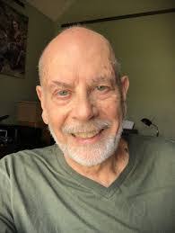 Robert Frueh's Instagram, Twitter & Facebook