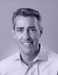 Tim hall is one of australia's leading evangelists. Tim Hall Vp Of Products Influxdays Speakers