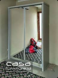 Desain kitchen set minimalis pun bisa dibuat multifungsi yang dibagi jadi beberapa bagian, dari area memasak, menyiapkan makanan, hingga dishwasher. 9 Ide Lemari Interior Ide Kamar Tidur Lemari