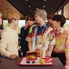 Mcdonald's is like a friend who has always been there for me, bts member jungkook said in a. Bts Mcdonald S Meal Review Price Locations Merch Details