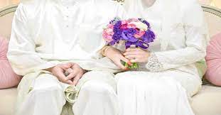 Dahulunya method ini adalah perkara biasa kepada datuk atau jika selama ini hanya ada seorang ibu bapa, kini sudah menjadi anak kepada dua ibu dan dua bapa. Cara Meyakinkan Ibu Bapa Untuk Berkahwin Semasa Belajar
