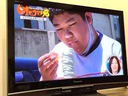 多田くん(一般人)が、14段のソフトクリームを食べ終えるのを全国が見守った数分間。 #福井 #吉田食堂 #オモウマい店 #その時歴史が動いた