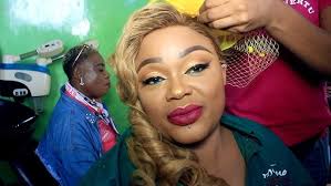 INOUBLIABLE MARIAGE COUTUMIER DE CAROLE & EDO ZITISSA CÔTÉ MATERNEL À  B/VILLE .