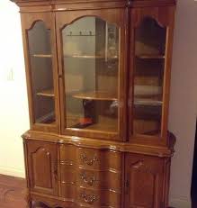 China cabinets then became popular among the wealthiest people in europe. Beautiful Antique China Cabinet By Bassett Furniture Industries Inc 415582606