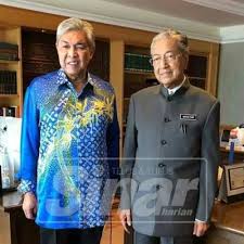 Anak mahathir yang jutawan, rakyat di bawah makan kuah sahajalah. 44 Mahathir Anak Lelaki Iskandar Kutty Pics