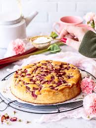 April 2016 by foodsisterintravelmode 3 comments. Schneller Rhabarber Schmand Kuchen Emma S Lieblingsstucke