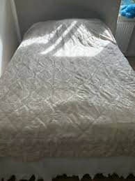 Ogni anno l'ormai noto brand, specializzato nella produzione di arredi low cost per interni ed esterni, rinnova la sua collezione di mobili e complementi. Desprecio Coincidencia Cinturon Zara Home Ebay Explique Reunir Tio O Senor