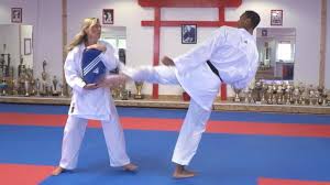 Baseball (nur für männer)/softball (nur für frauen), karate, sportklettern, skateboard und surfen. Hmbneq6fotjmtm