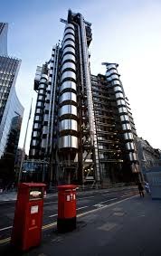 Lloyds Building London Architecture Piano Renzo Pinned By Www Modlar Com Decostruttivismo Architettura Architetti