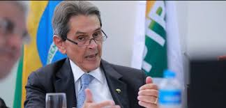Check spelling or type a new query. Roberto Jefferson Diz Que Bill Gates Quer Vacinar Populacao Para Alterar Dna E Vira Piada Nas Redes Brasil 247