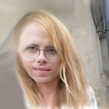 Penelope Franks's Instagram, Twitter & Facebook