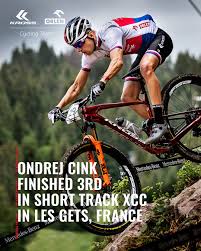 Flueckiger však zrýchlil v predposledom kole, na čo už cink nedokázal zareagovať. Kross Orlen Cycling Team Sports Team Facebook