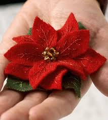 29 Festive Christmas Crafts You Can Make Right Now Felt Christmas Ornaments Felt Flowers Holiday Crafts