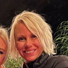 April Horner Brown (brewma69)