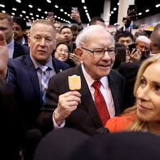 Warren edward buffett born in omaha ( august 30, 1930 ). The Flaw In Warren Buffett S Estate Plan The New York Times