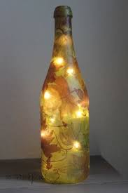 Flaschen Lampe Mit Serviettentechnik Serviettentechnik Flasche Kerzen Flaschen Dekorieren