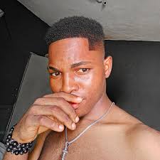 Show Oriade Raphael Love