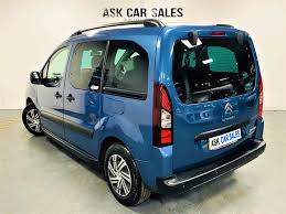 Image result for Bleu Kyanos 2011 Citroen