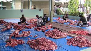 Namun tetap yang lebih afdhol, memprioritaskan kaum muslimin. Bolehkah Memberi Daging Qurban Kepada Non Muslim Konsultasi Fiqih