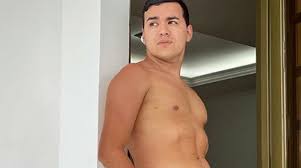 Mi venganza, como no creer en dios, gracias a ti, aventurero, demasiado tarde, top tracks: Video Yeison Jimenez Deleito A Sus Fans En Boxer Y Recien Levantado Minuto30 Com