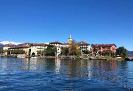 Cosa fare e come raggiungere le isolee borromee, dove fare trekking sul monte mottarone, cosa vedere oltre alpyland e tante altre cose vicino alla parte. Cosa Vedere Sul Lago Maggiore Itinerario Di Due Giorni