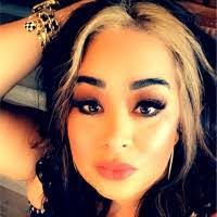 Amanda Sefcik's Instagram, Twitter & Facebook