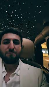 Explore the Burj Khalifa at the Dubai Roll Event