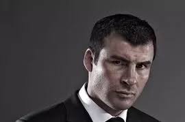 Deontay Wilder should stop posting weightlifting videos and focus