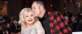 L'uomo ha ben 37 anni di meno rispetto all'attrice; Domenica In Sandra Milo Parla Del Fidanzato Di 49 Anni 361magazine
