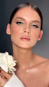 Beauty is in the eye of the beholder , #muaomaha #brıdemakeup  #makeupartistlincoln #makeupartistomaha