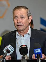 Premier welcomes Chris Field's resignation from world body