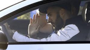 The reigning world champions fielded an impressively strong team with kylian mbappe, karim benzema and antoine griezmann leading the attack. Karim Benzema Ein Sexvideo Zwei Versionen Sport Sz De
