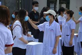 Chiều ngày 7/7, gần 1 triệu thí sinh trên cả nước đã bước vào môn thi thứ hai của kì thi thpt quốc gia 2021. J Ak7 Oav6s5vm