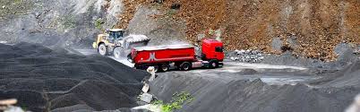 Caradisiac a été invité par volvo trucks à la carrière rocamat de saint maximin (60) où le constructeur suédois proposait une prise en main de sa nouvelle gamme de véhicules dédiés aux travaux de. Camions De Chantier Infos Et Presentation