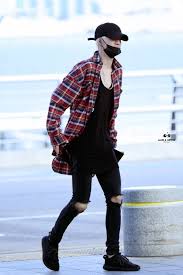 K Fashion Beauty Lifestyle Got7 Mark Airport Fashion At Incheon Airport 160608 Kpop Fashion Men Korean Fashion Men Korean Fashion Kpop
