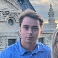 200+ Profile mit dem Suchbegriff „Romrell“