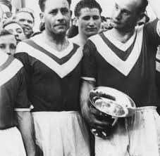 Bvb dfb pokal sieger 2017. Dfb Pokal Das Sind Alle Cup Gewinner Seit 1953 Bilder Fotos Welt