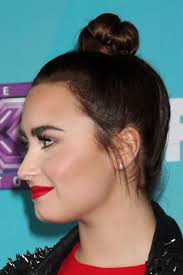 2204 Celebrity Dark Brown Hairstyles