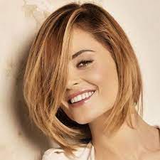 Les modèles présents dans les books. Coupe De Cheveux Mi Long Pour Visage Ovale Coupe De Cheveux Coupe Visage Carre Coiffures Carre