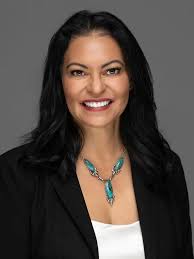 Susan Briggs's Instagram, Twitter & Facebook