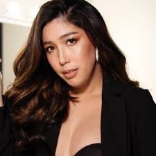 Magic Crackers (@MagicCrackers)