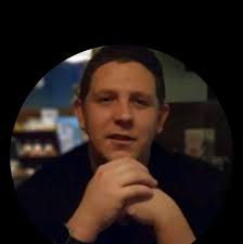 Hi What apps or software are people using? I'm looking for a programme that  I can put all my client notes and information on, preferably one with  payment and diary options. Thank