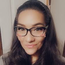 Candy Marshall (@candybomb79)