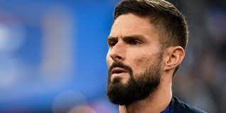 Footballeur international français et champion du monde. Chelsea Benzema And The Blues Olivier Giroud Confides In Europe 1 Teller Report